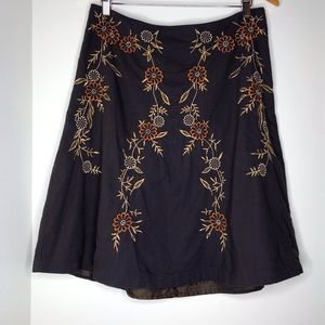 Axcess Liz Claiborne dark floral embroidered A Line skirt Women’s size 10 Fall
